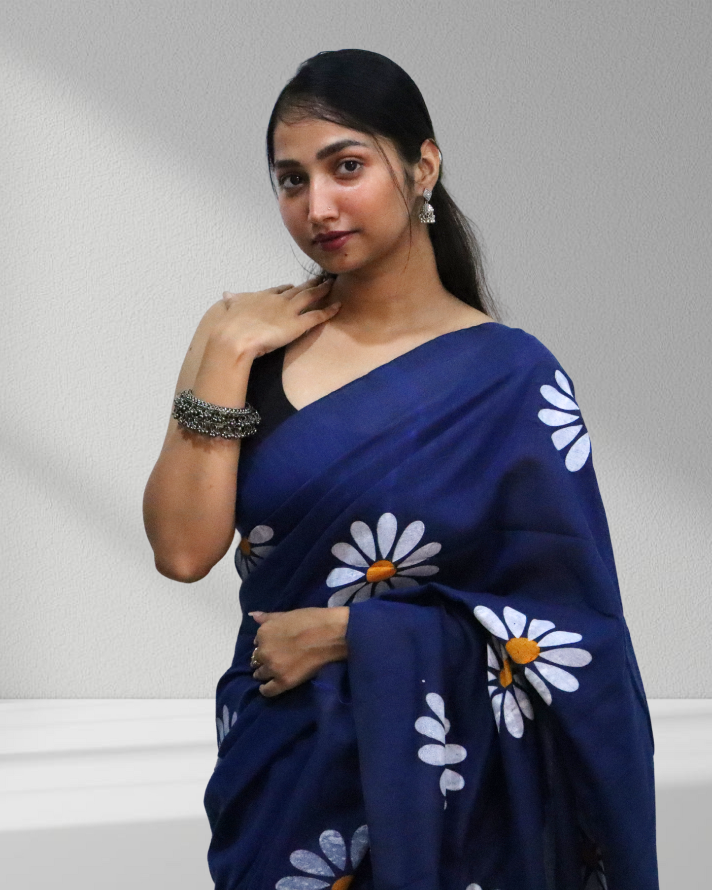 Daisy Charm on Midnight Blue