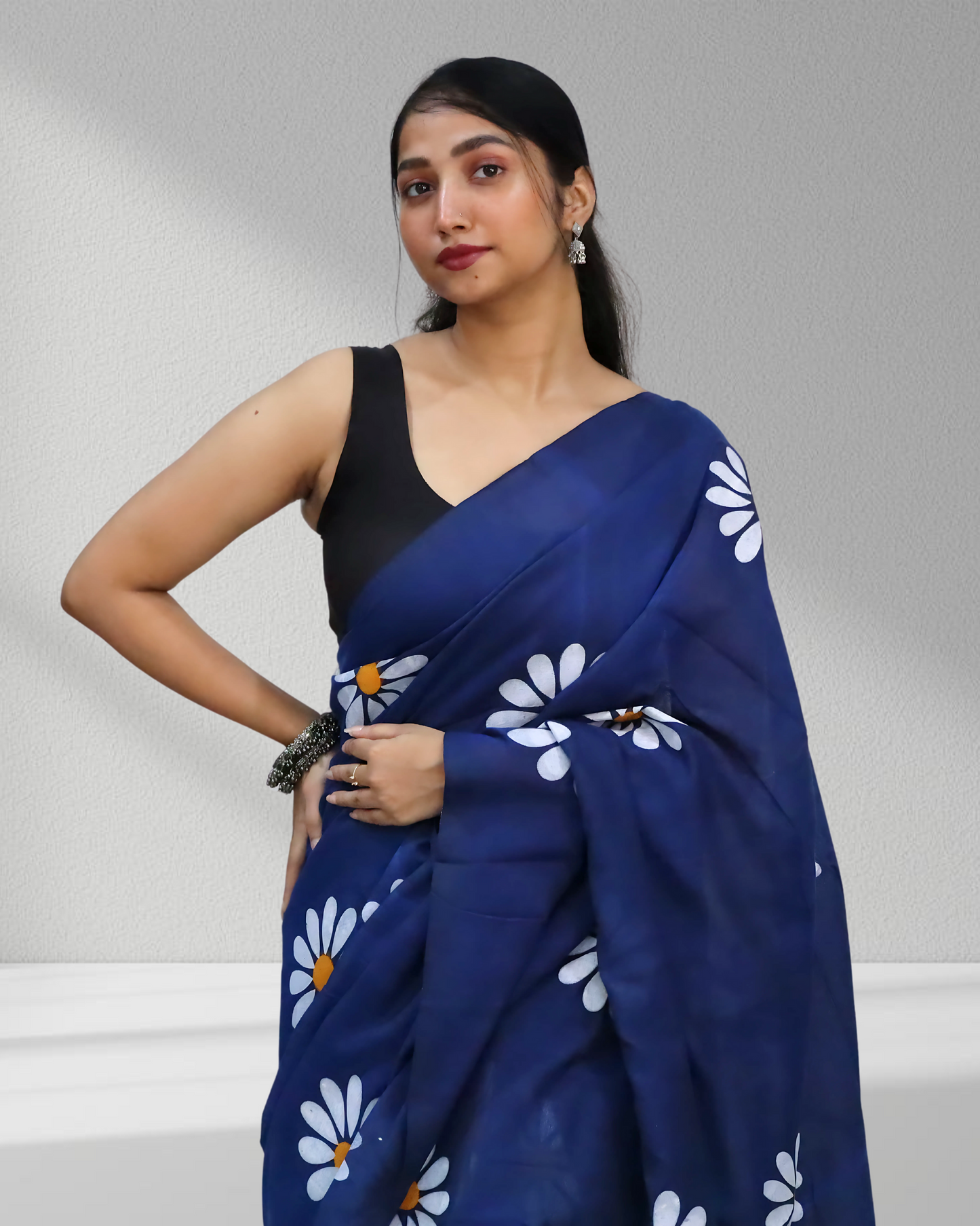 Daisy Charm on Midnight Blue